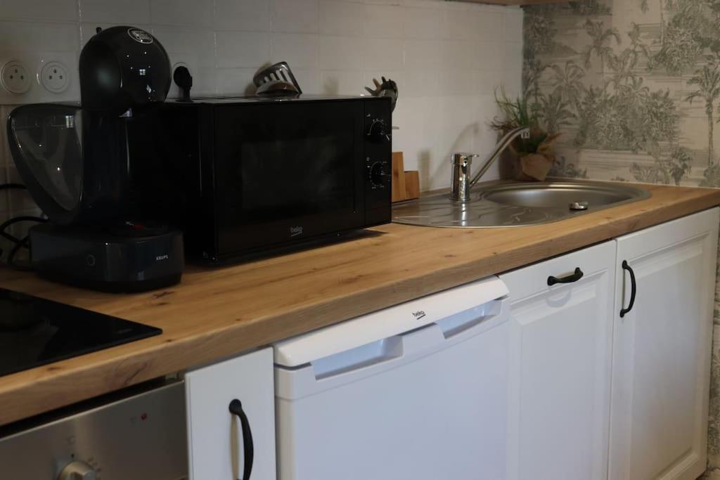 Le Champetre Apartment ชาร์เลอวิลล์-เมซิแยร์ ภายนอก รูปภาพ