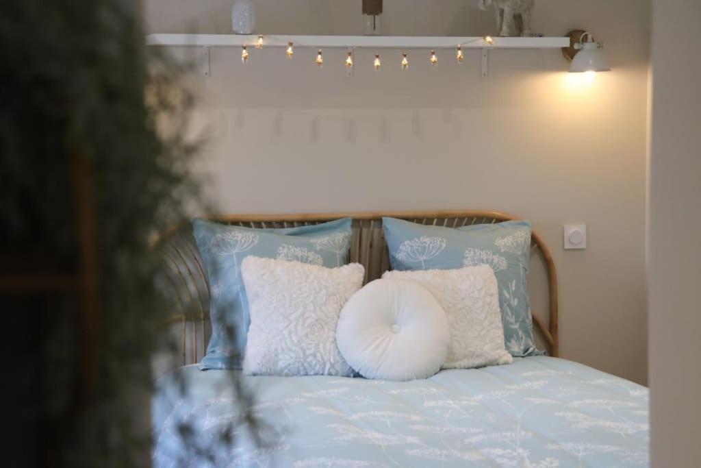Le Champetre Apartment ชาร์เลอวิลล์-เมซิแยร์ ภายนอก รูปภาพ