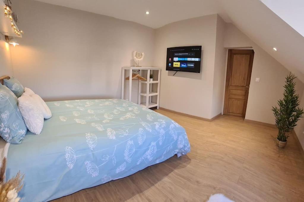 Le Champetre Apartment ชาร์เลอวิลล์-เมซิแยร์ ภายนอก รูปภาพ